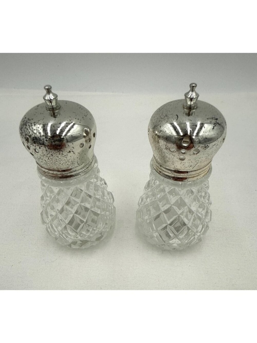 Crystal By Leonard Japan Salt & Pepper Shakers Silver Tone Lids 3 Inches Tall